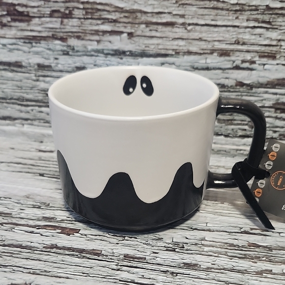 Halloween Ghost Ceramic Mug - Picture 1 of 3